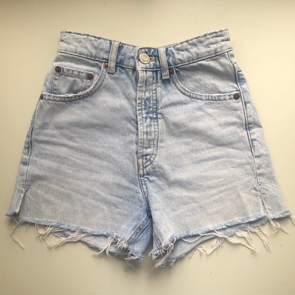 Zara Denim Shorts - Picture 1 of 3
